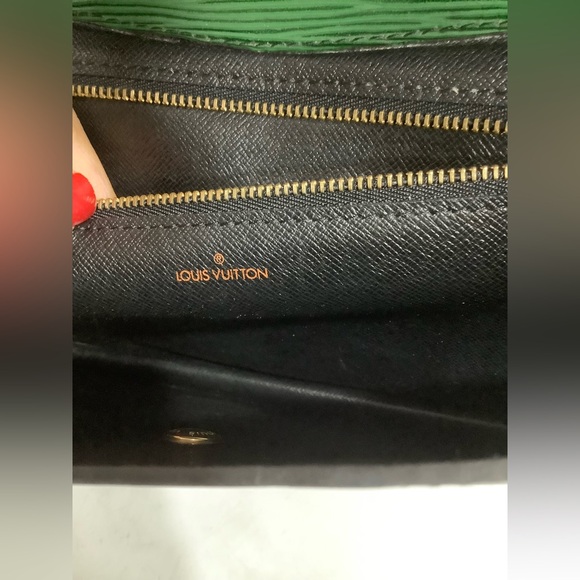 Large Louis Vuitton Epi Leather Clutch - Picture 8 of 11
